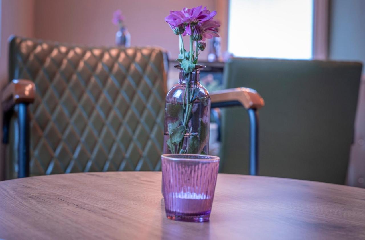 Village Bistro & Bar Fremdenzimmer Dettingen an der Erms Екстер'єр фото