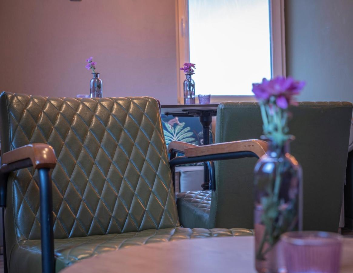 Village Bistro & Bar Fremdenzimmer Dettingen an der Erms Екстер'єр фото